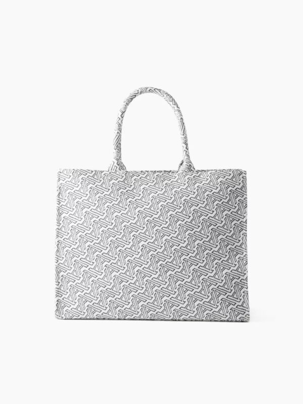 Idolize ToteBag